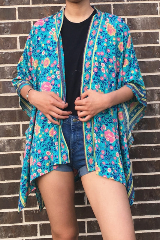 811 FLOWER PRINT KIMONO BLUE
