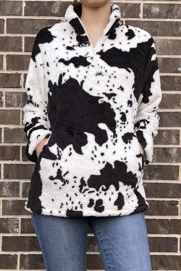 888 COW SHERPA PULLOVER TOP BLACK 5PCS